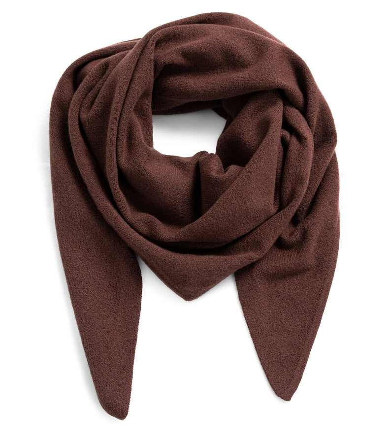 TRIANGLE SCARF