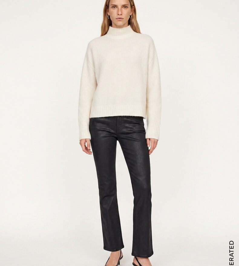 TRICOT AVEC COL MMERIM THORA