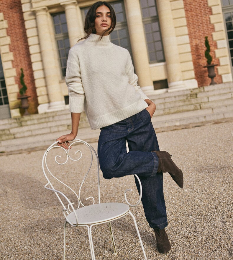 TRICOT AVEC COL MMERIM THORA