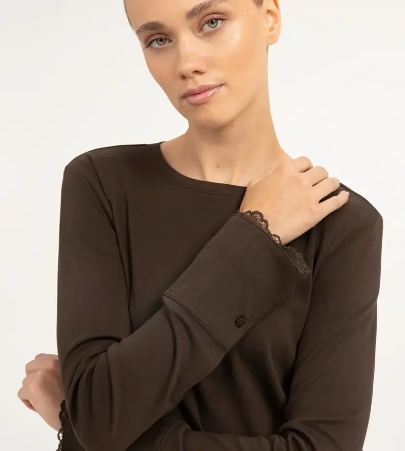 LONG SLEEVE TOP
