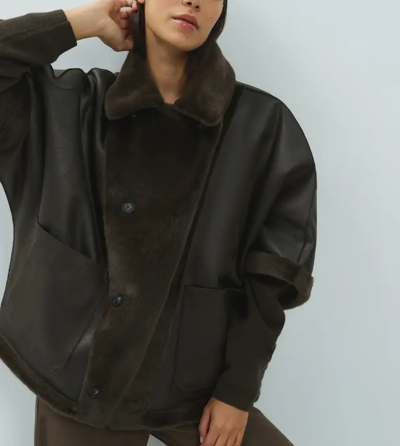 VESTE RÉVERSIBLE EN FAUSSE FOURRURE