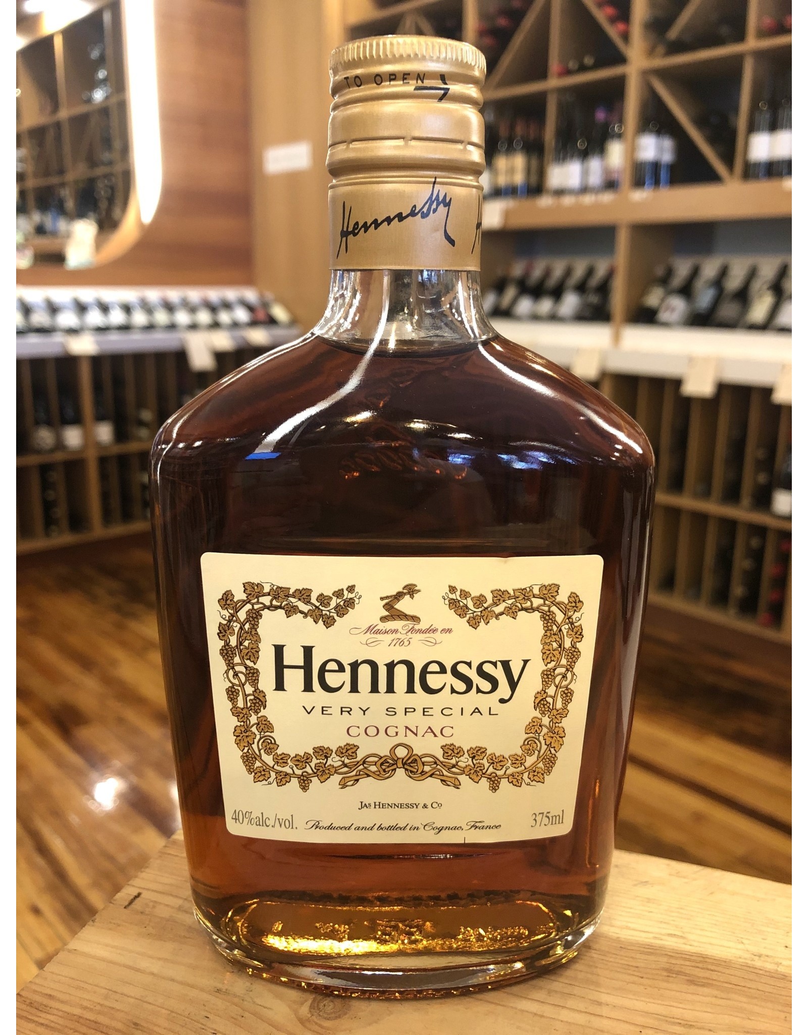 Hennessy VS Cognac - 375 ML