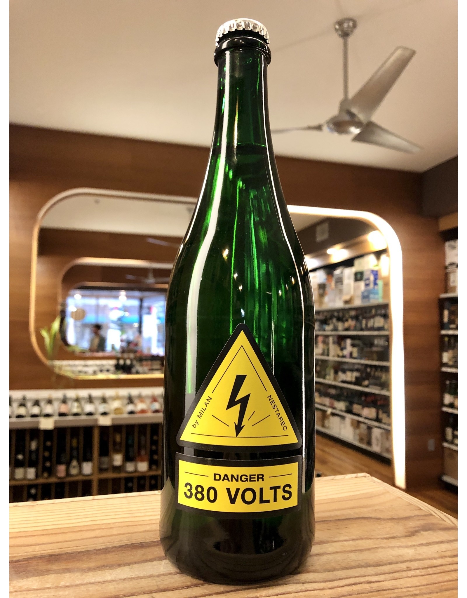 Nestarec Danger 380 Volts Sparkling - 750 ML