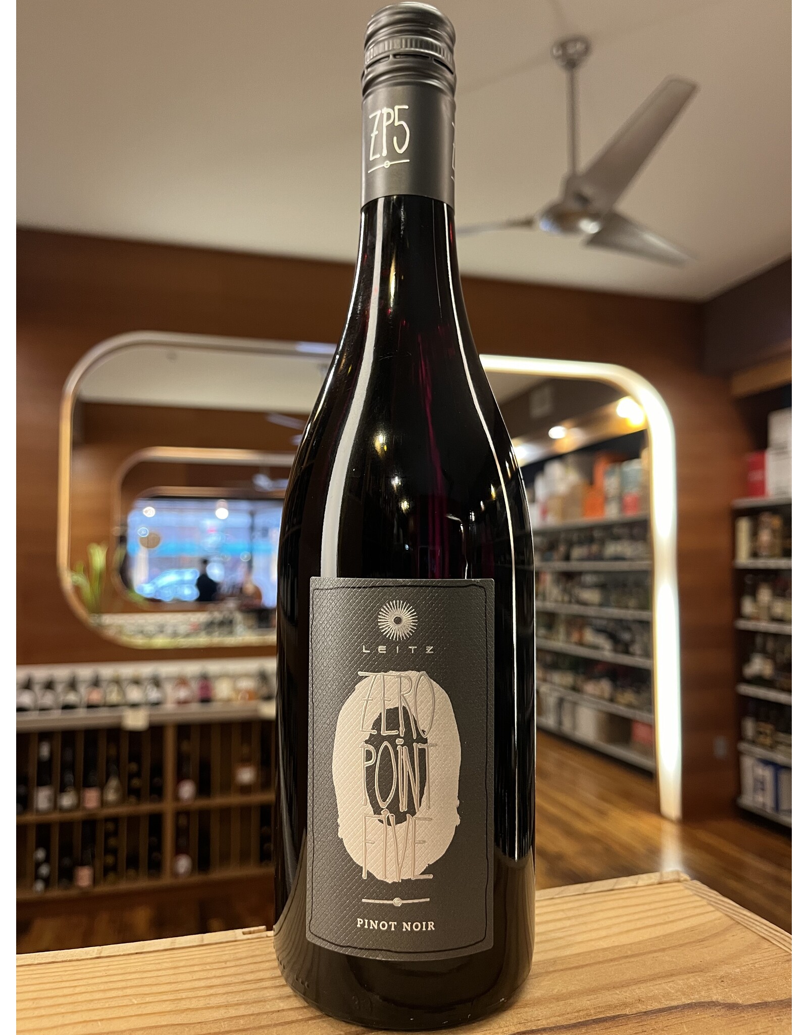 Leitz Zero Point Five Non-Alcoholic Pinot Noir - 750 ML