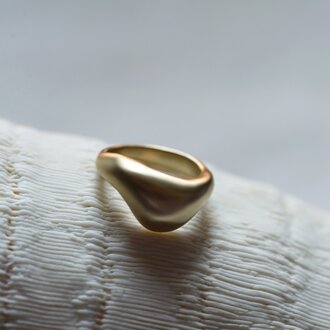 864 Designs Chunky Brass Dome Ring Size 7 RI-K-61