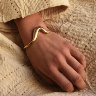 864 Designs Wave Brass Bracelet Cuff CU-H-33