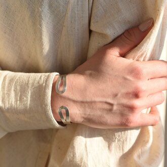 864 Designs Sterling Silver Bracelet Cuff w/Ribbed Edges CU-H-39