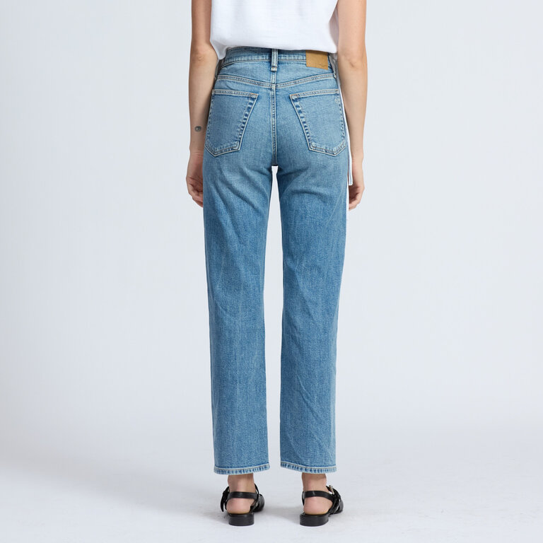 Rag & Bone Harlow Mid-Rise Ankle Straight Jeans In Orian