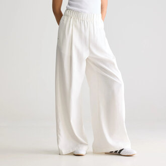 Belle rose Vezza Wide Leg Pant In White