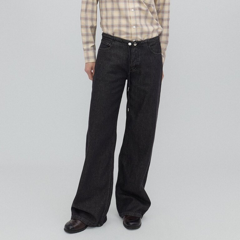 Still Here Cool Jean in Washed Black