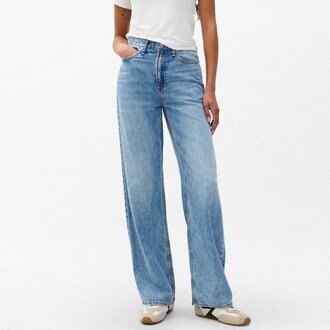 Rag & Bone The Logan Mid-Rise Feather Weight
