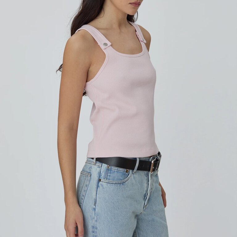 Still Here Snap Tank