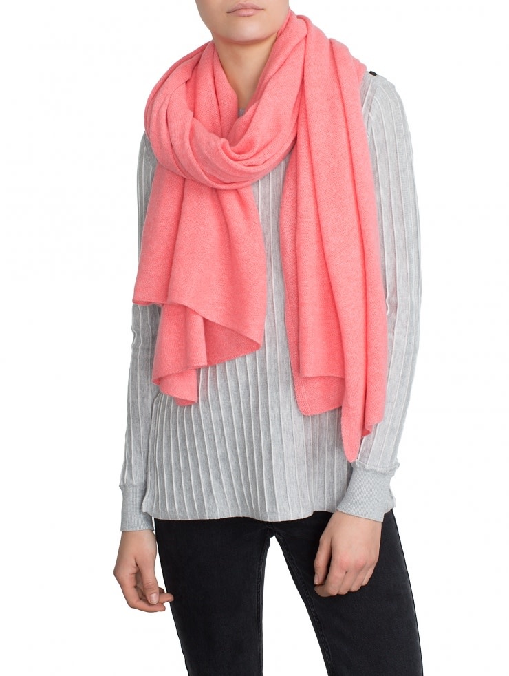 white and warren scarf