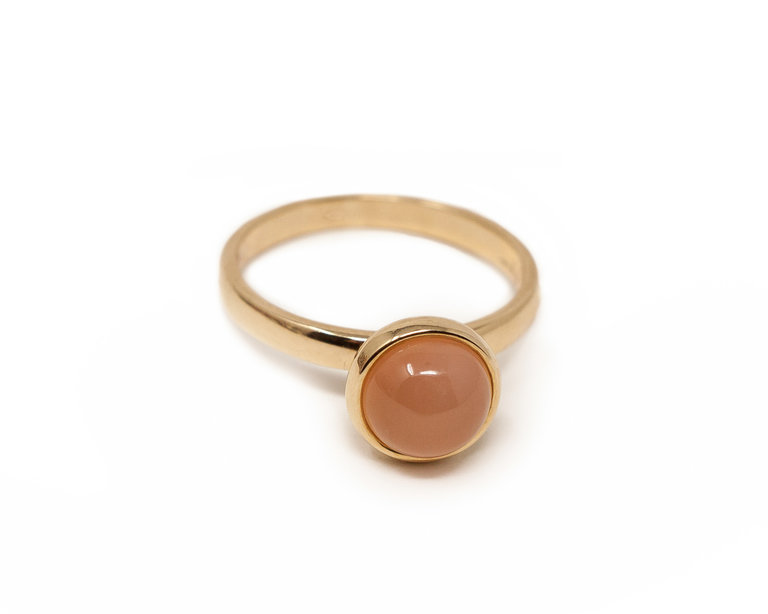 SYNA SYNA Peach Moonstone Stacking Bauble Ring