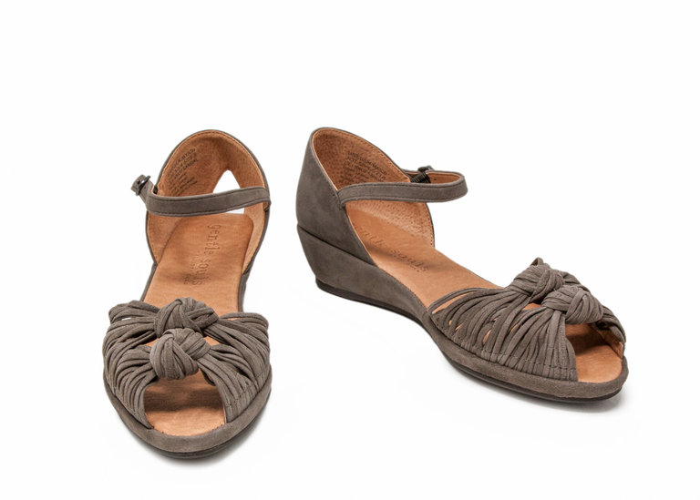 GENTLE SOULS Lily Knot Wedge