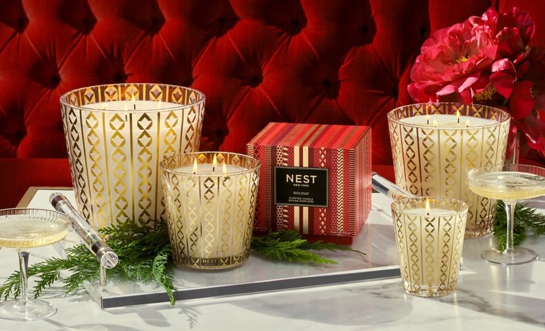 NEST NEST Holiday Luxury Candle