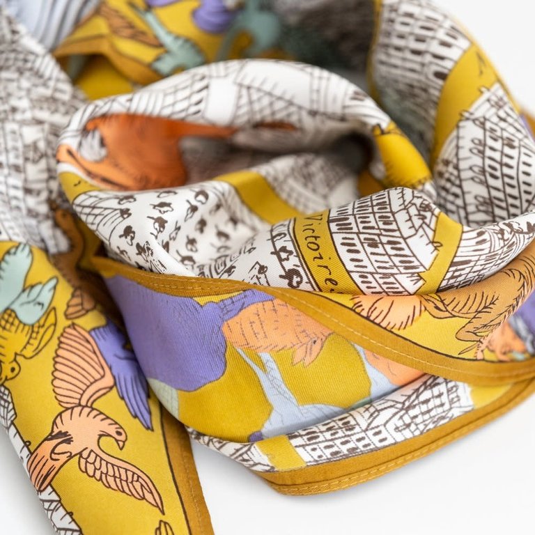 INOUI EDITIONS INOUI EDITIONS Carre Turgot Square Scarf