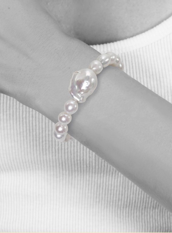 MARGO MORRISON MARGO MORRISON Petite and Large Baroque Pearl Stretch Bracelet