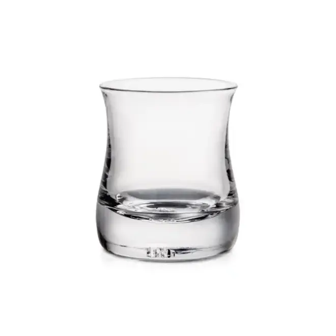 https://cdn.shoplightspeed.com/shops/636701/files/59362485/660x660x2/simon-pearce-simon-pearce-shoreham-whiskey-glass-9.jpg