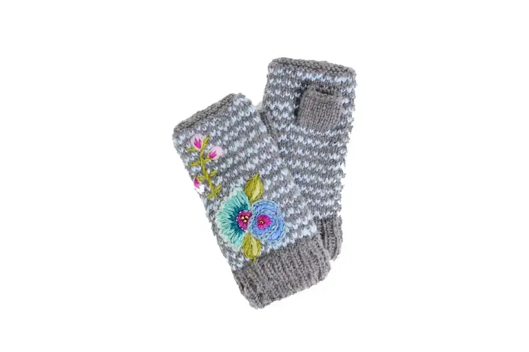FRENCH KNOT FRENCH KNOT Gwen Handwarmer, Charcoal