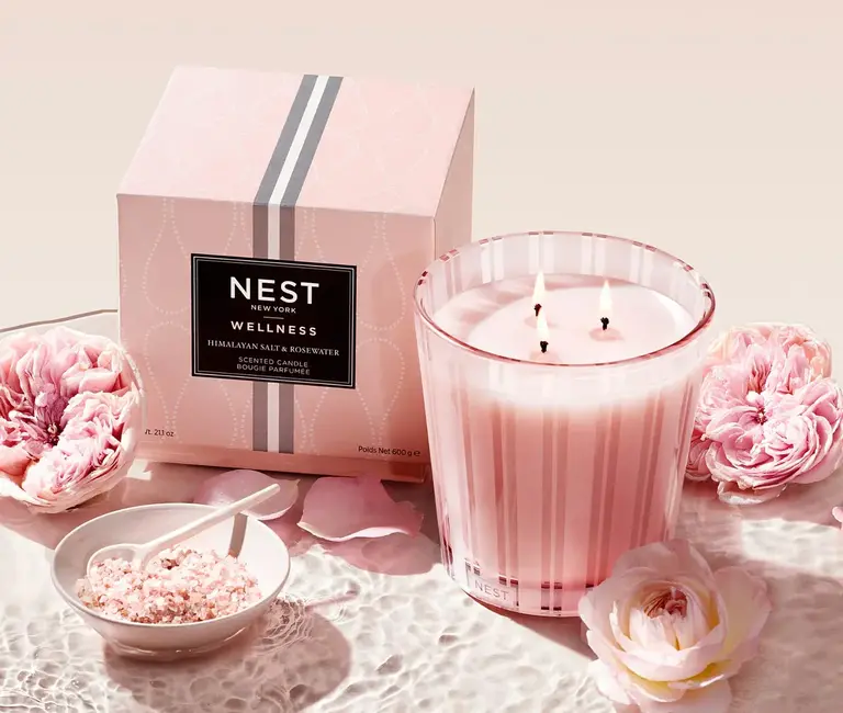 NEST NEST Himalayan Salt & Rosewater 3-wick Candle