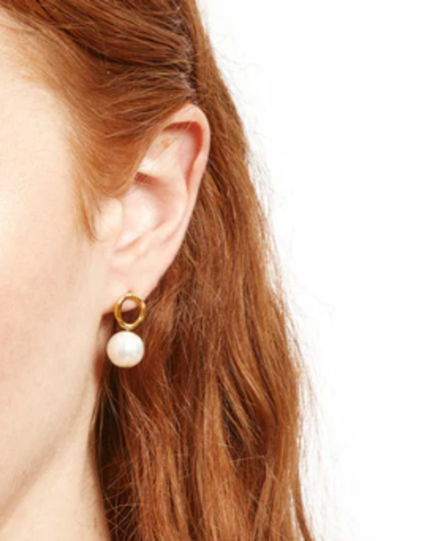CHAN LUU CHAN LUU Globe Stud Earrings