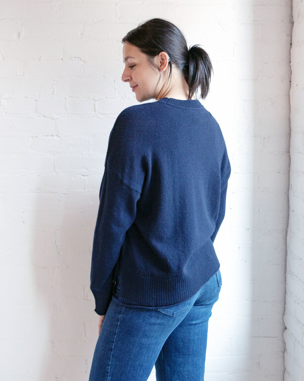 ALASHAN ALASHAN Cashmere Emilia Crewneck Sweater, Indigo