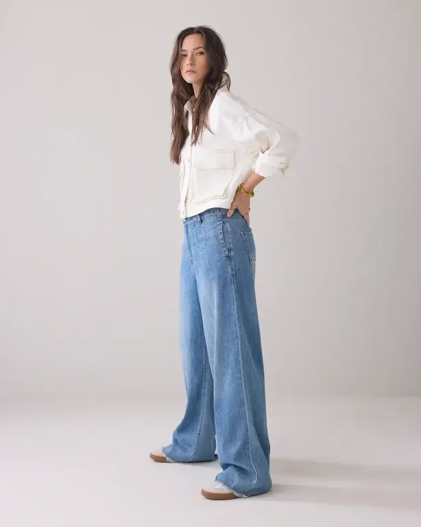 SUMMUM SUMMUM Wide Leg Soft Denim Jeans,