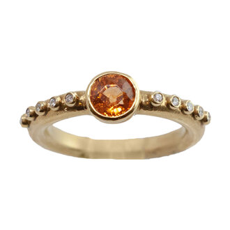 Suzy Landa Mandarin Garnet Ring