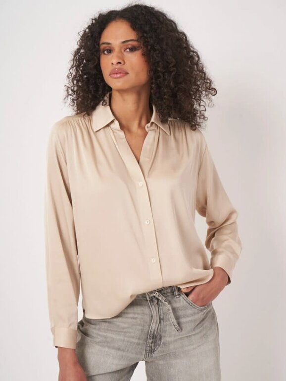 REPEAT REPEAT Silk Blouse