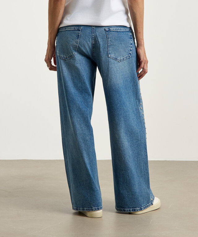 MAC MAC Nevada Rivet Extra Wide-Leg Jean
