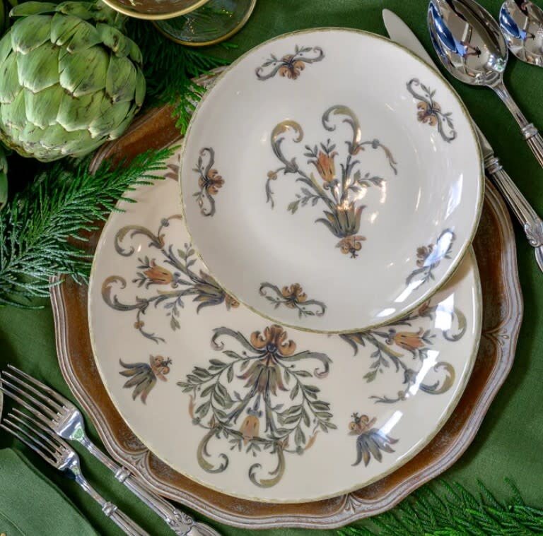 ARTE ITALICA ARTE ITALICA Florentino Wooden Scalloped Charger