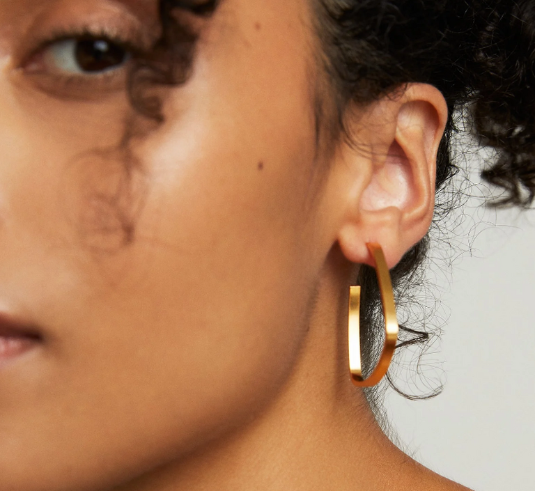 DEAN DAVIDSON DEAN DAVIDSON Midi Square Hoops- Gold