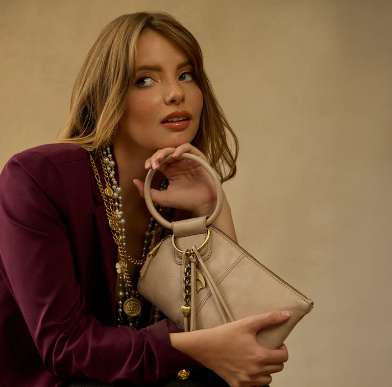 HOBO HOBO Sable Wristlet: Stone Gloss
