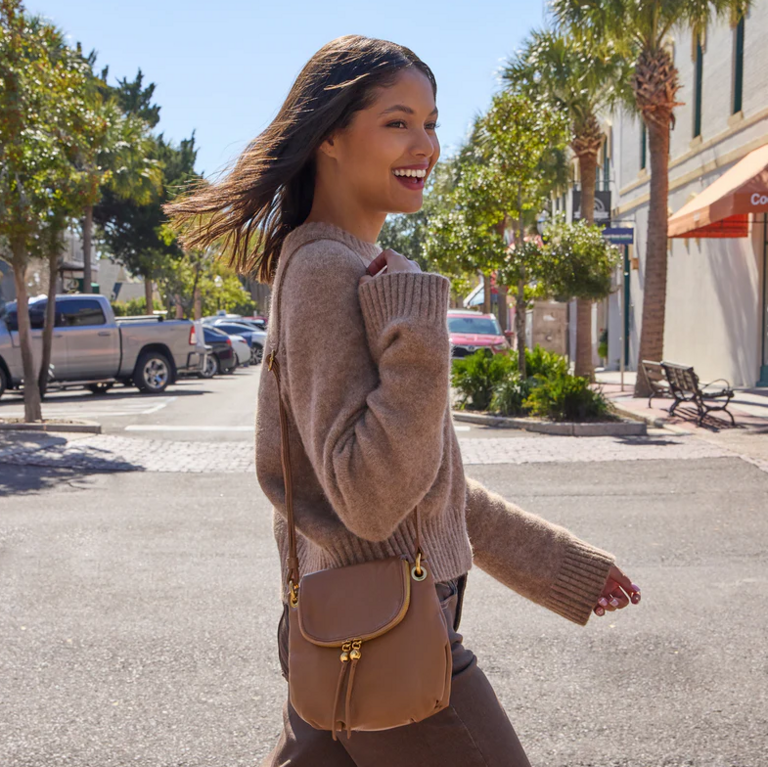 HOBO HOBO Fern Zip-Flap Crossbody- Timber Brown