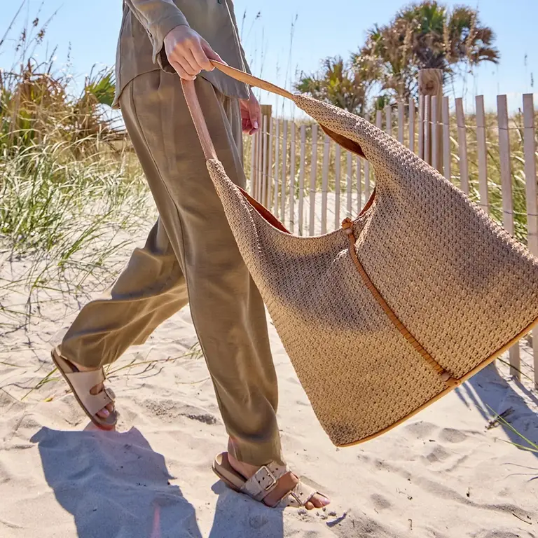 HOBO HOBO La Jolla Tote: Meadow Woven Straw