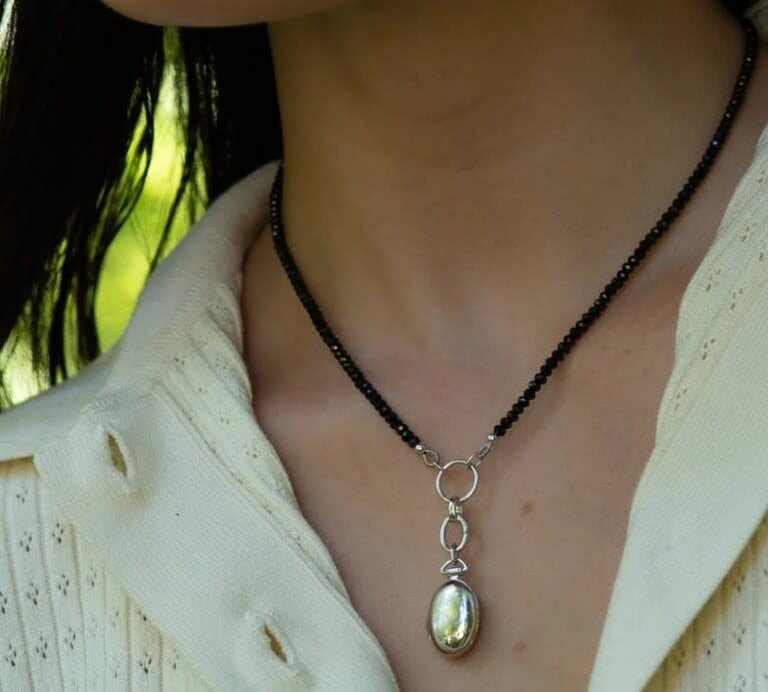 MONICA RICH KOSANN MONICA RICH KOSANN Single Strand "Design your own" Black Spinel Charm Chain