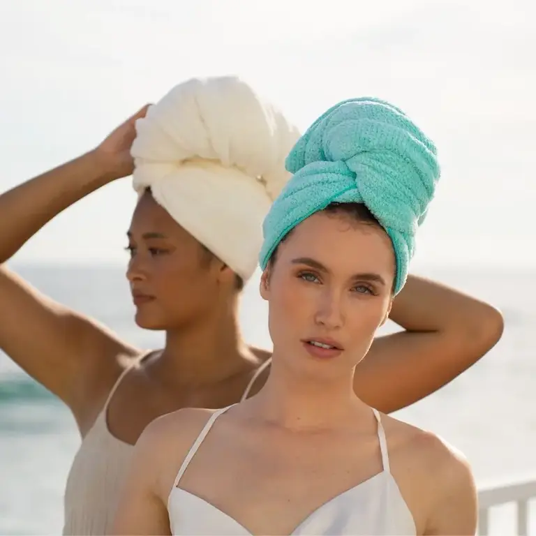 VOLO BEAUTY VOLO Hero Hair Towel- Capri Blue