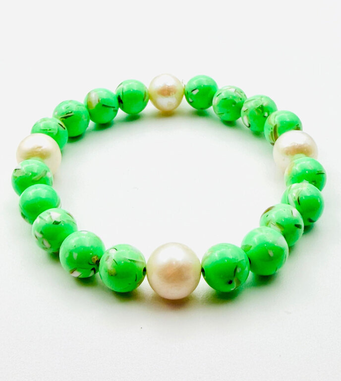 JMNYC DESIGNS JMNYC Lime Green Jasper & Pearl Stretch Bracelet