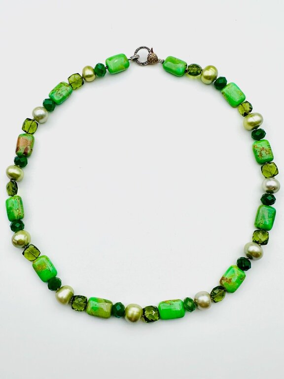 JMNYC DESIGNS JMNYC Green Arizona Turquoise & Peridot Mix Necklace