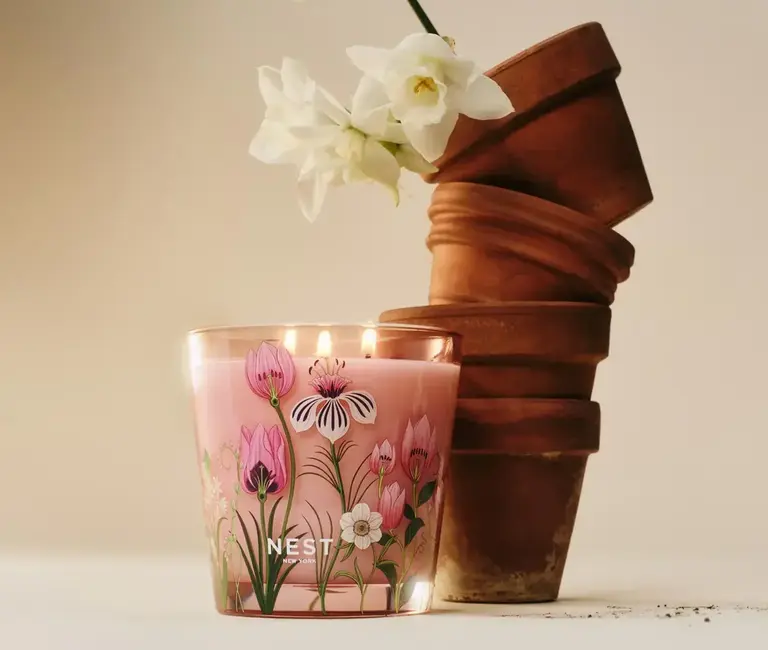 NEST NEST Himalayan Salt & Rosewater Specialty 3 wick Candle