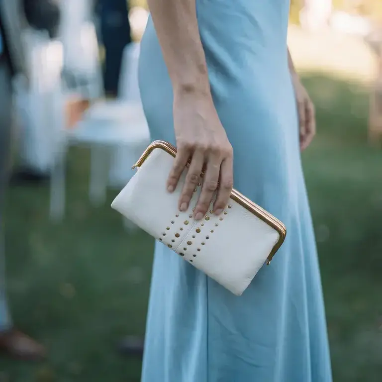 HOBO HOBO Lauren Clutch
