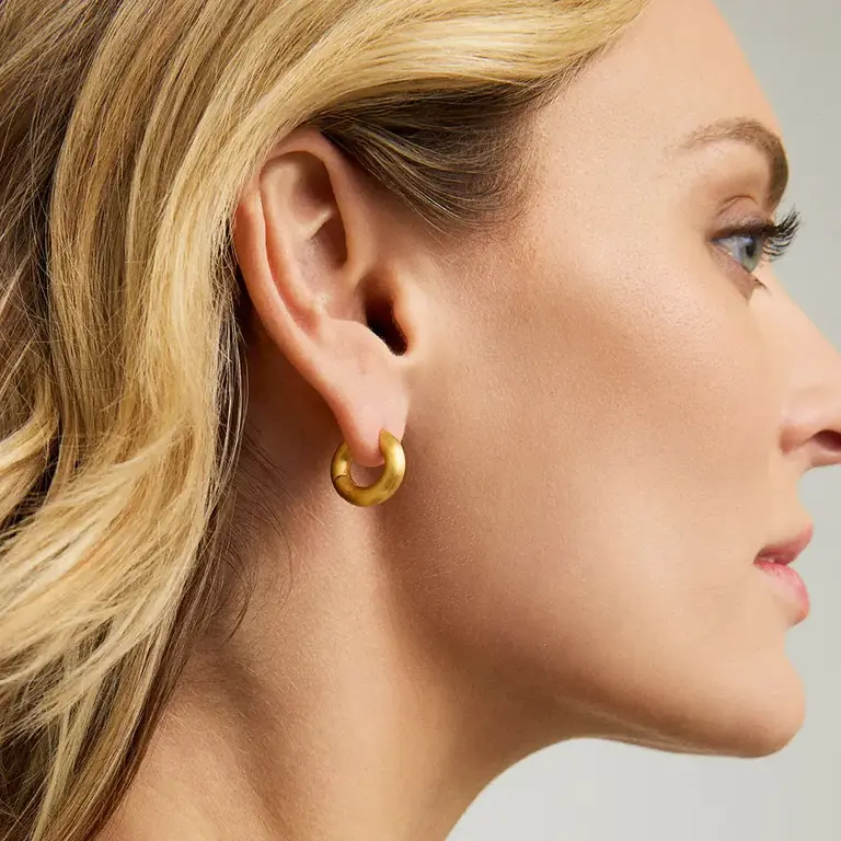 DEAN DAVIDSON DEAN DAVIDSON Dune Huggie Earrings