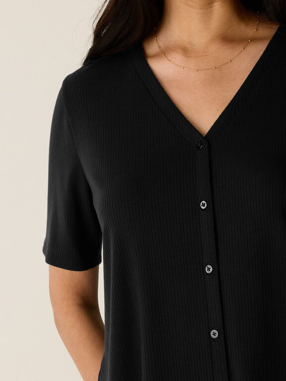 EILEEN FISHER EILEEN FISHER Ribbed V-Neck Button Front Top