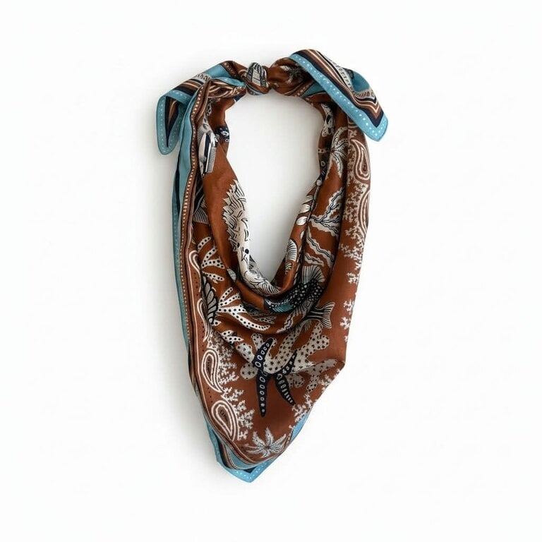 INOUI EDITIONS INOUI EDITIONS Square Neptune Scarf, Golden Brown, CA231NE44