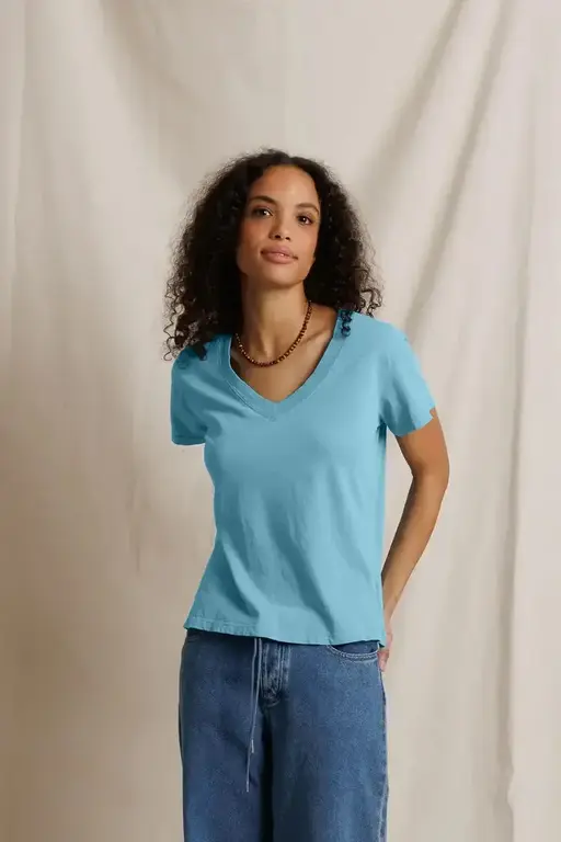 PERFECT WHITE TEE PERFECT WHITE TEE Hendrix Short Sleeve V Neck Tee