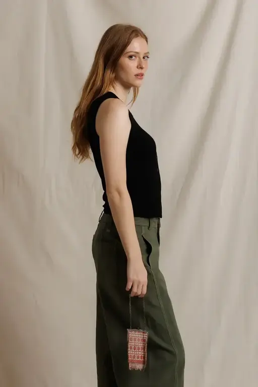 PERFECT WHITE TEE PERFECT WHITE TEE Andrea Lux Rub Button-Up Tank