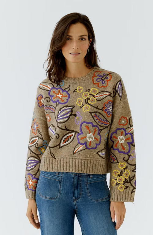 OUI OUI Embroidered Pullover Sweater