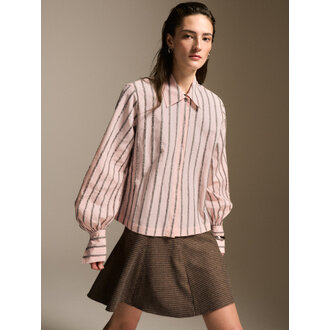 0039 ITALY Dolly Textured Stripe Shirt