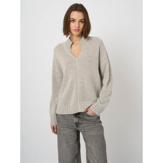 REPEAT Cashmere Blend V-Neck Collar Sweater